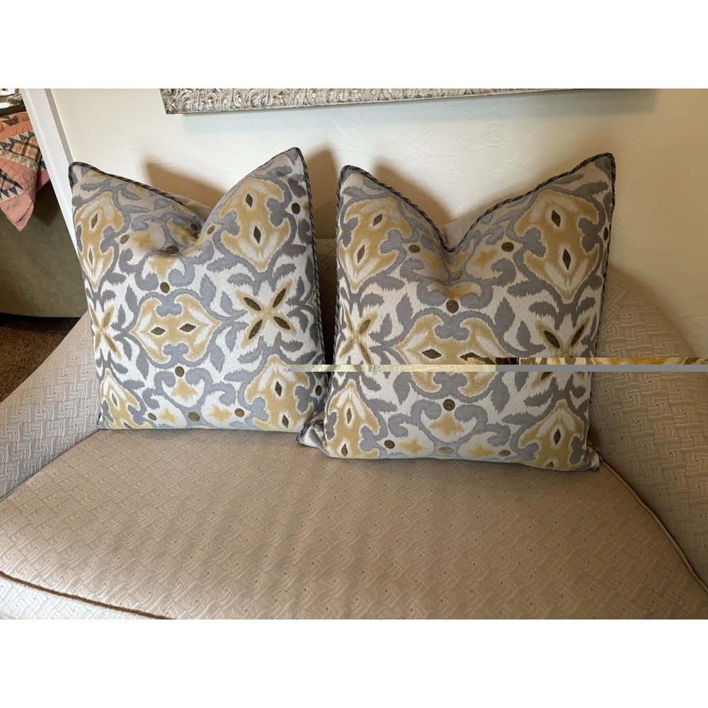 Dransfield & Ross Ikat Throw Pillow Covers 24" x 24" Set of 2 PILLOWCASES ONLY - Picture 7 of 9